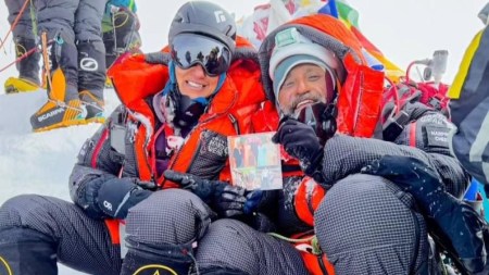 NRI couple move mountains, become first Sikh pair in the world to scale Mt Everest