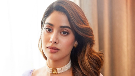 ‘No wrong angles’: Janhvi Kapoor to Mrunal Thankur, Bollywood stars call out paparazzi for clicking inappropriate pictures