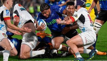 Super Rugby Pacific: Blues slip from top spot with last-gasp Chiefs try at Eden Park