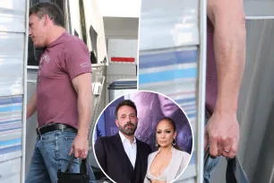 Ben Affleck seen with wedding ring on while on set for new movie amid Jennifer Lopez divorce rumors