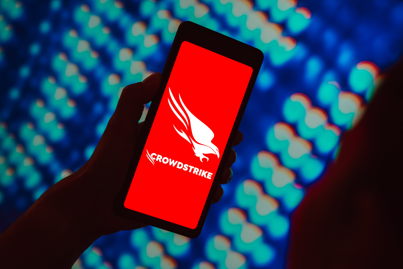 Stocks making the biggest moves after hours: CrowdStrike, Hewlett Packard Enterprise and more