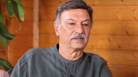 ‘Ranbir Kapoor is an excellent actor just like his father,’ says Suresh Oberoi