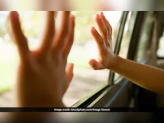 8 Travelling Illegally Inside Refrigerated Truck Die From Suffocation In China