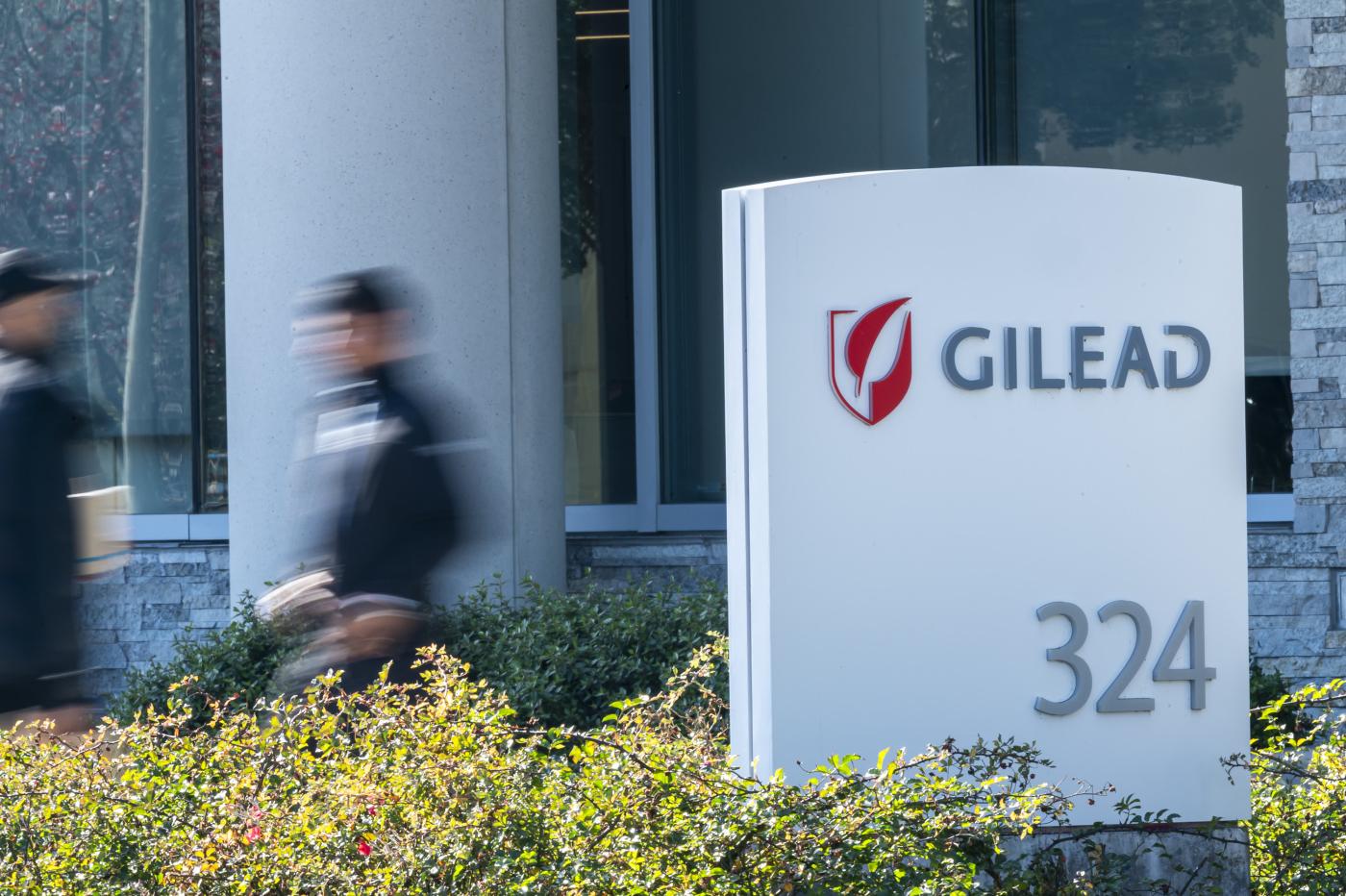 Stocks making the biggest moves midday: Gilead Sciences, Accenture, Trump Media, AMD and more