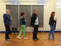 France Begins Voting In Pivotal Snap Polls As Far Right Eyes Power