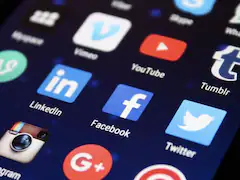 Pak To Ban All Social Media Platforms For 6 Days To Curb 'Hate Material'