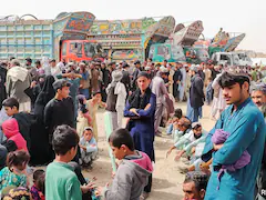 Pakistan Extends 1.45 Million Afghan Refugees' Right To Remain By 1 Year