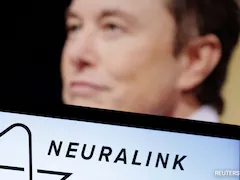 Elon Musk's Neuralink Brain Chip Implant "More Or Less Stable" In 1st Patient