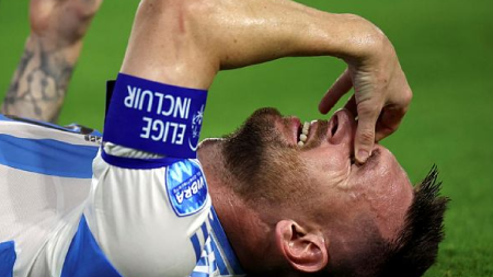 Lionel Messi cries after ankle injury forces him out of Argentina vs Colombia Copa America final