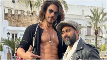 Shah Rukh Khan hid painful knee injury during  ‘Jhoome Jo Pathaan’, never let us change any step: Bosco Martis