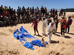 Bodies of 80 Palestinians Handed Over by Israel, Buried in Mass Grave