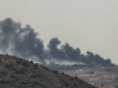 Israeli Strike Kills 5 Hezbollah Fighters As Cross-Border Violence Rages