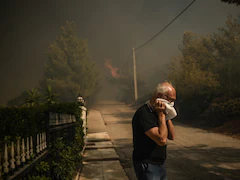 Thousands Flee Their Homes After Wildfires Bear Down On Greek Capital