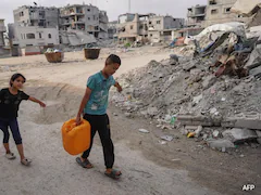 Gaza Engineer Uses Sunlight To Make Saltwater Drinkable