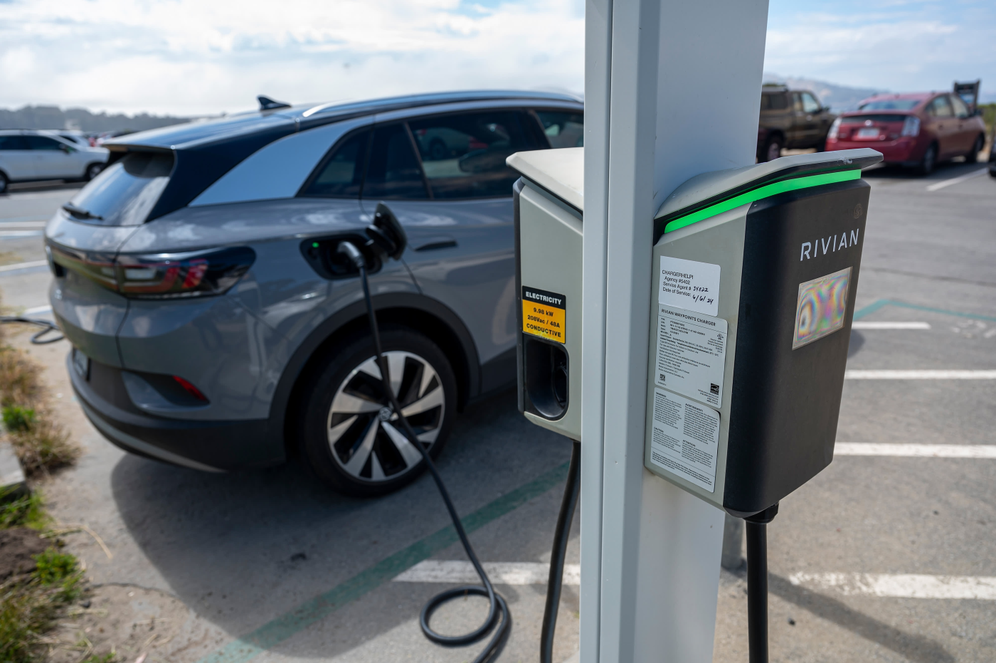 How EVs and gasoline cars compare on total cost — where you live can make a huge difference