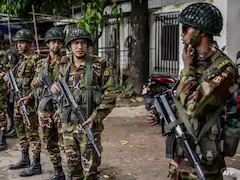 Several Injured After Fresh Clashes Erupt In Dhaka Amid Political Turmoil