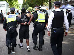 8 Stabbed, Hundreds Arrested At London's Notting Hill Carnival