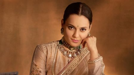 Kangana Ranaut takes dig at journalist Rajat Sharma for ‘presenting her in poor light’: ‘Mujhe lagta hai yeh bhi Karan Johar se meeting karke aaye hai’