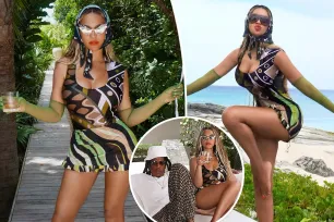 Beyoncé goes bold in graphic outfit and feather gloves to celebrate 43rd birthday on vacation