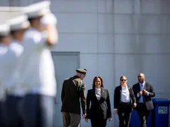 Top Ex US Military Officials Back Kamala Harris, Call Trump "Danger To Democracy"