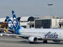 Alaska Airlines Plane Aborts Takeoff To Avoid Collision With Southwest Jet