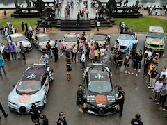 Pics: Supercars Line Up At The World's Largest Temple, Tourists Stunned