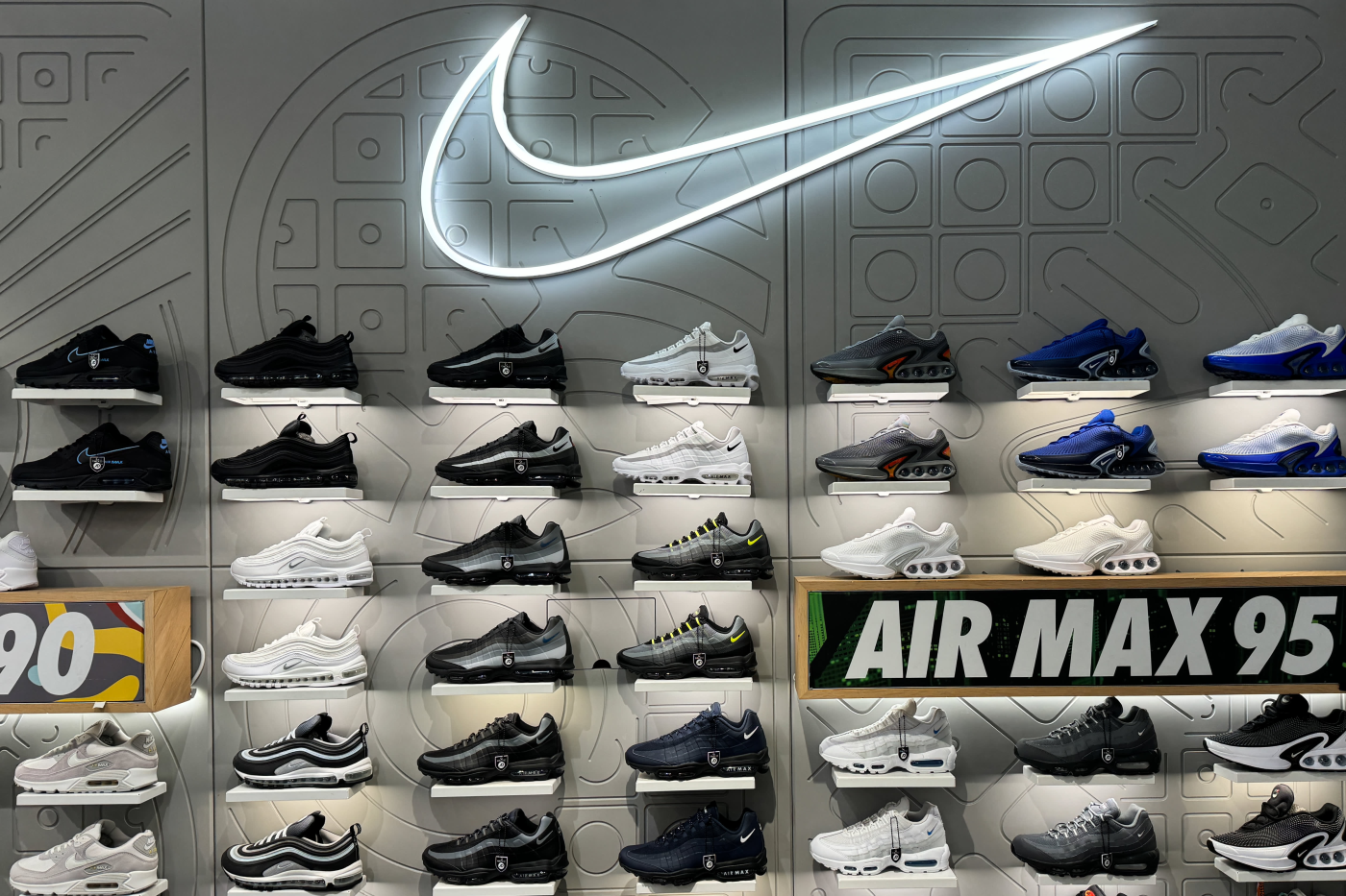 Stocks making the biggest moves after hours: Nike, FedEx, Lennar and more