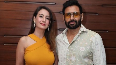 Parvin Dabas’ wife Preeti Jhangiani says actor has dizziness, double vision, other signs of concussion following accident