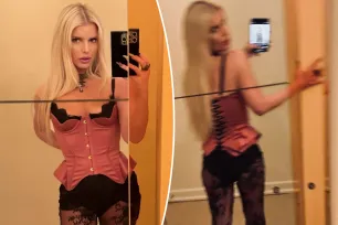 Jessica Simpson shows off trim figure in ‘daring’ corset top and lacy sheer pants