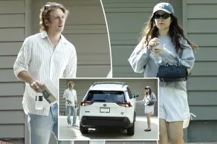 Jeremy Allen White spotted house hunting with ‘Bear’ co-star Molly Gordon before kissing photos