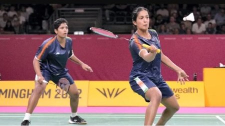 Slow-moving Treesa Jolly &amp; Gayatri Gopichand caught in fast conditions by Chinese Taipei pair of Hung En-Tzu and Hsieh Pei Shan